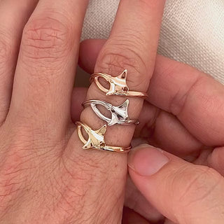 Tiny Manta Ray Ring
