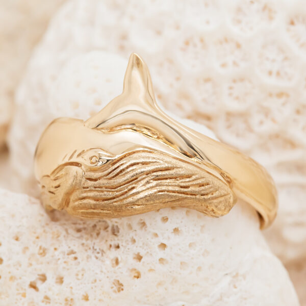 Humpback Whale Ring very detailed in Yellow Gold by World Treasure Designs