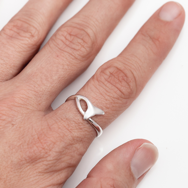 Sterling Silver Humpback Whale Tail Ring by World Treasure