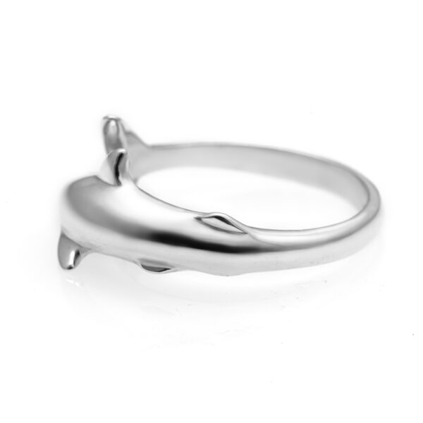 Silver Reef Shark Ring Backside by World Treasure Designs
