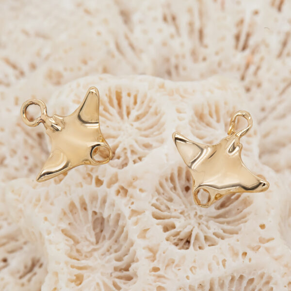 Manta Ray Stud Earrings in Yellow Gold by World Treasure Designs