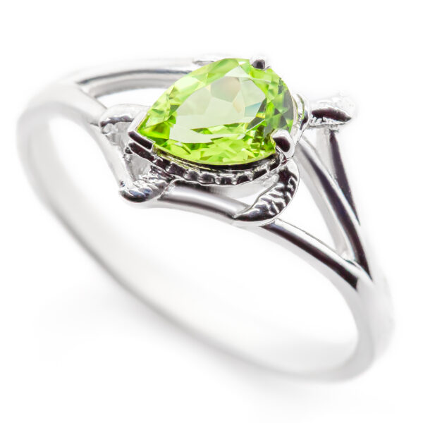 Green Sea Turtle Ring with Peridot in Sterling Silver by World Treasure Designs