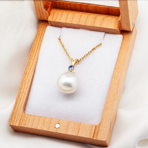 Australian Blue Sapphire and South Sea Pearl Necklace in Yellow Gold by World Treasure Designs